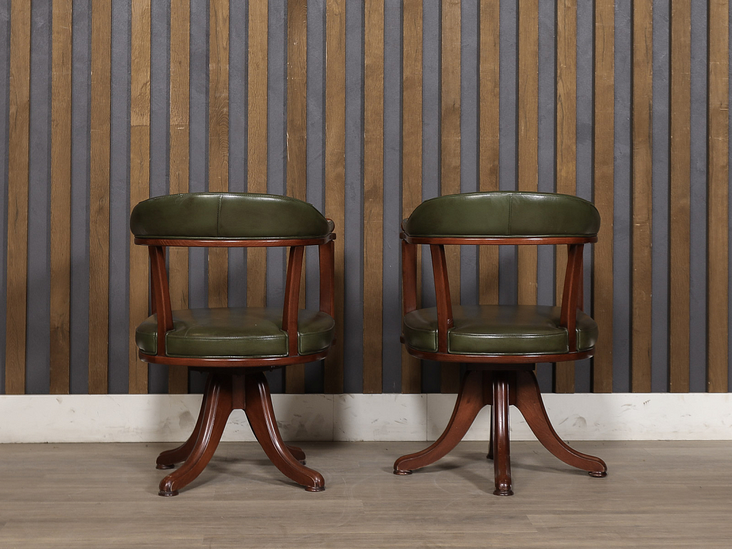 Конференц-кресло ORIGGI SALOTTI Искусственная кожа Зелёный Италия (КФЭЗЛ1-090725)