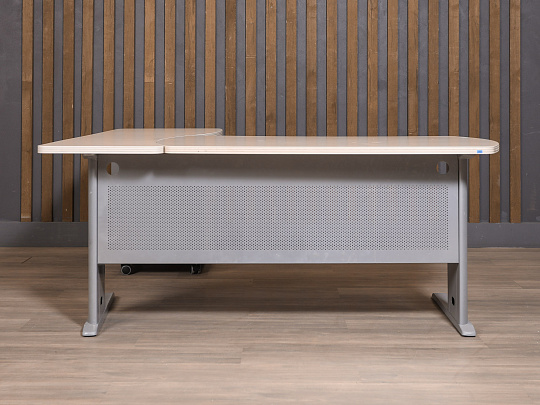 Стол с тумбой Berlin ЛДСП Дуб Россия