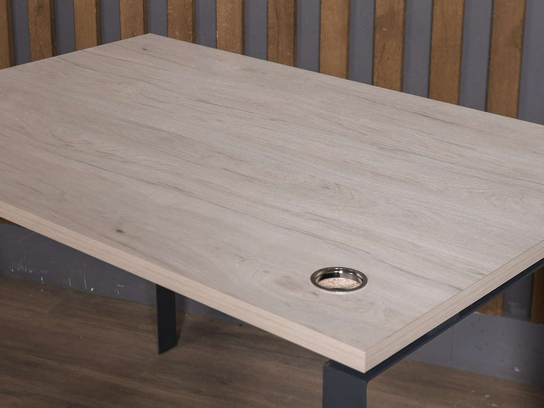 Стол прямоугольный ONIX ЛДСП Дуб Россия (СПД3-251025)