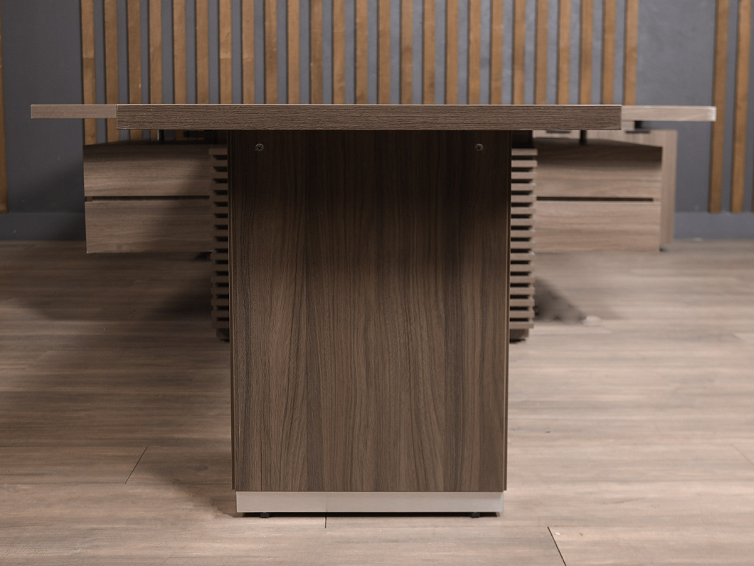 Стол руководителя ЛДСП Ясень шимо (СТРЯШ-131225)