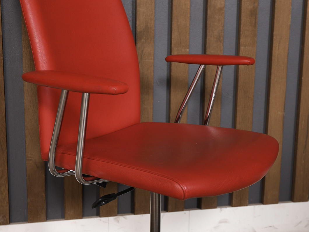 Кресло руководителя Kastel Kampus Искусственная кожа Красный Италия (КРЭК-090725)