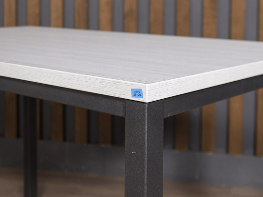 Стол прямоугольный ЛДСП Белый