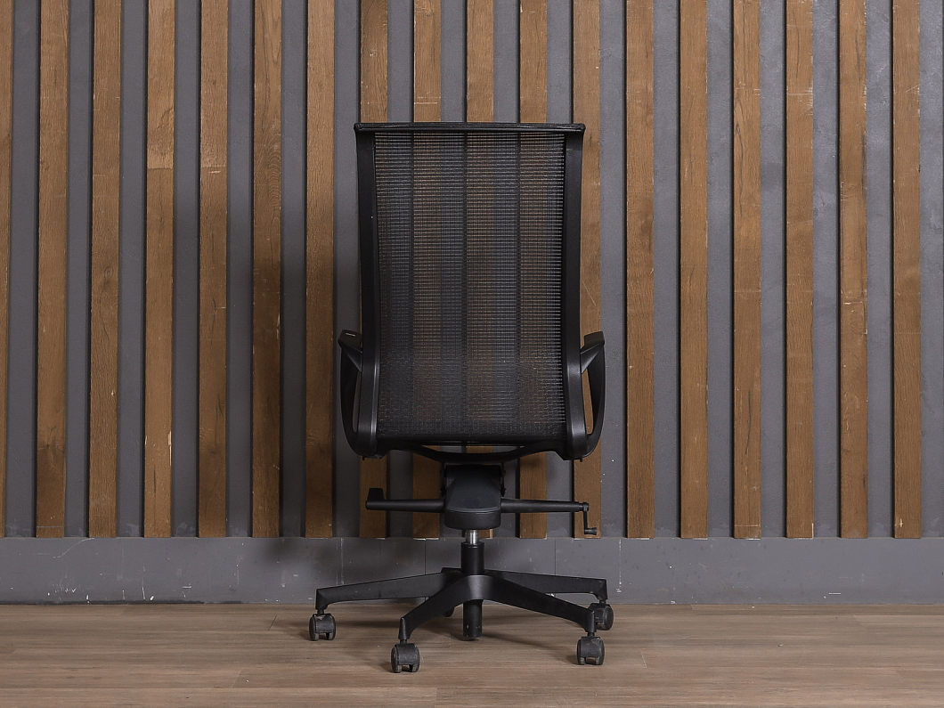 Кресло руководителя Donati Сетка Чёрный (КРТЧ-240126)