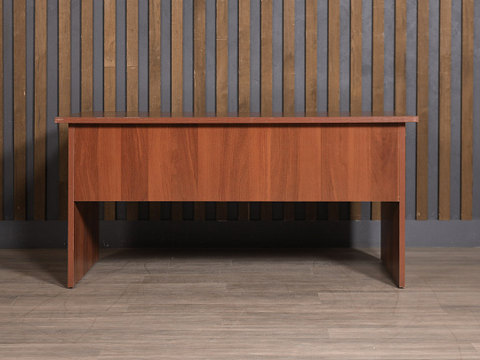 Стол прямоугольный ЛДСП Вишня