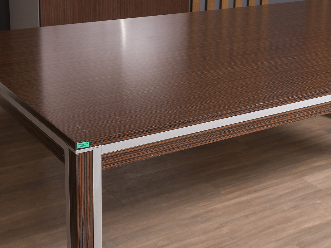 Кабинет руководителя ЛДСП Орех (КРЗБОР1-100925)