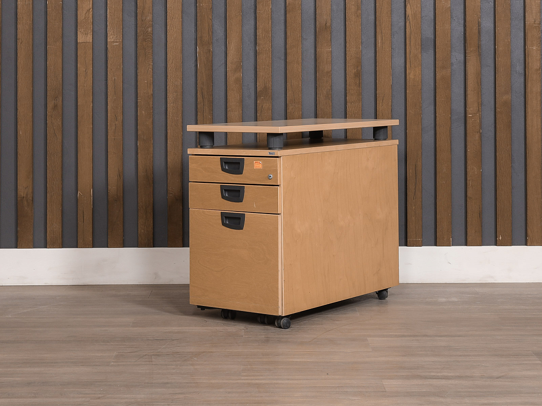 Тумба подкатная Kinnarps ЛДСП Бук Швеция (ТВБК1-090425)