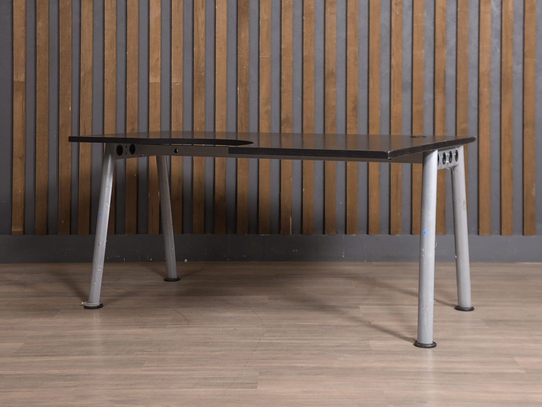 Стол угловой ЛДСП Венге (СПЭВГ-101125)