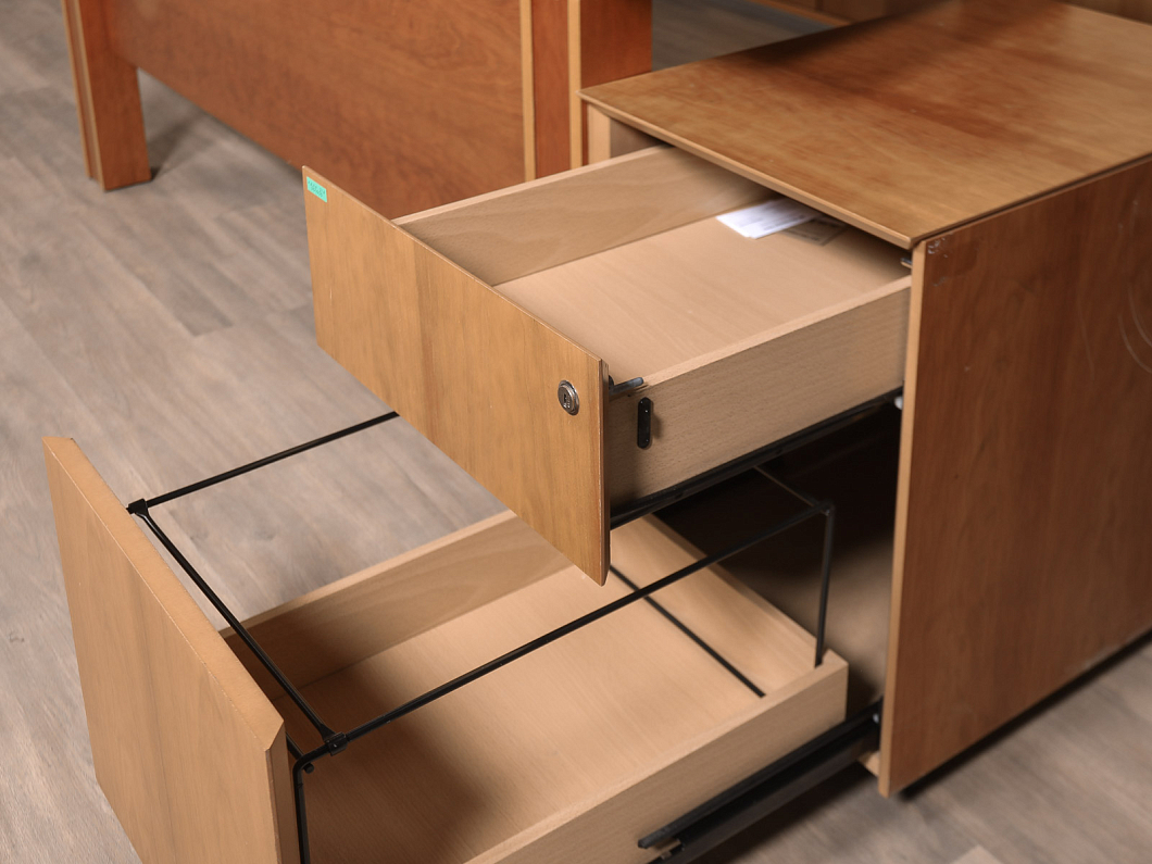 Кабинет руководителя Steelcase ЛДСП Орех США (КРОР-251025)