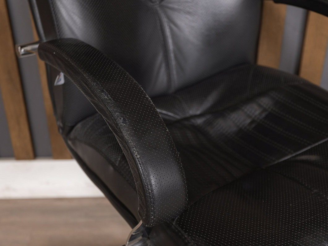 Кресло руководителя Bels Torus Кожа Чёрный Россия (КРКЧ-150525)