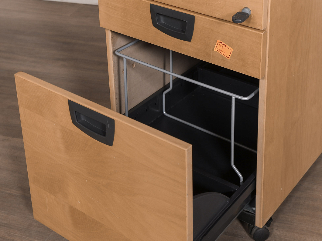 Тумба подкатная Kinnarps ЛДСП Бук Швеция (ТВБК-090425)