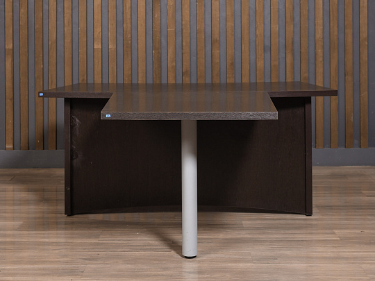 Стол руководителя ЛДСП Венге