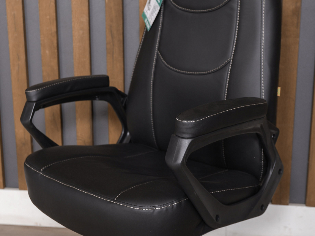 Кресло руководителя Амиго Искусственная кожа Чёрный Россия (КРЭЧ-АМГ)