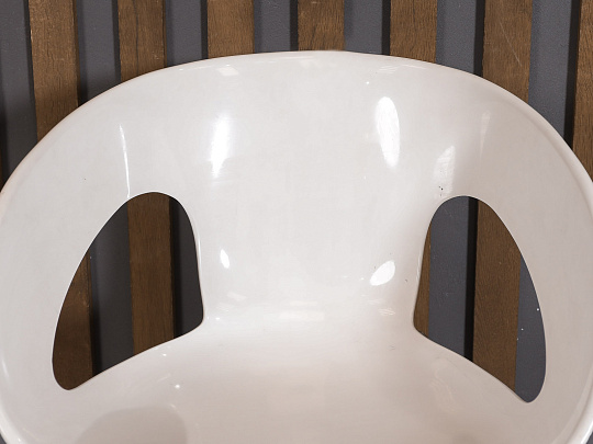 Офисный стул Пластик