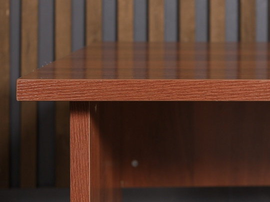 Стол прямоугольный ЛДСП Вишня