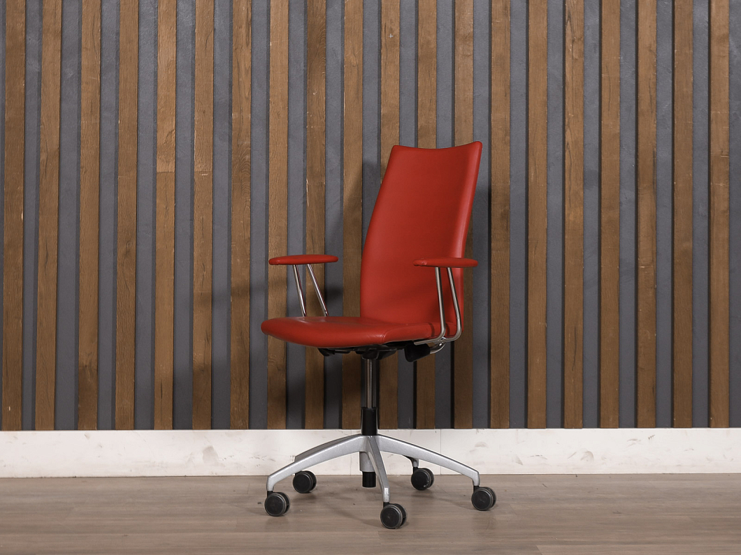 Кресло руководителя Kastel Kampus Искусственная кожа Красный Италия (КРЭК-090725)