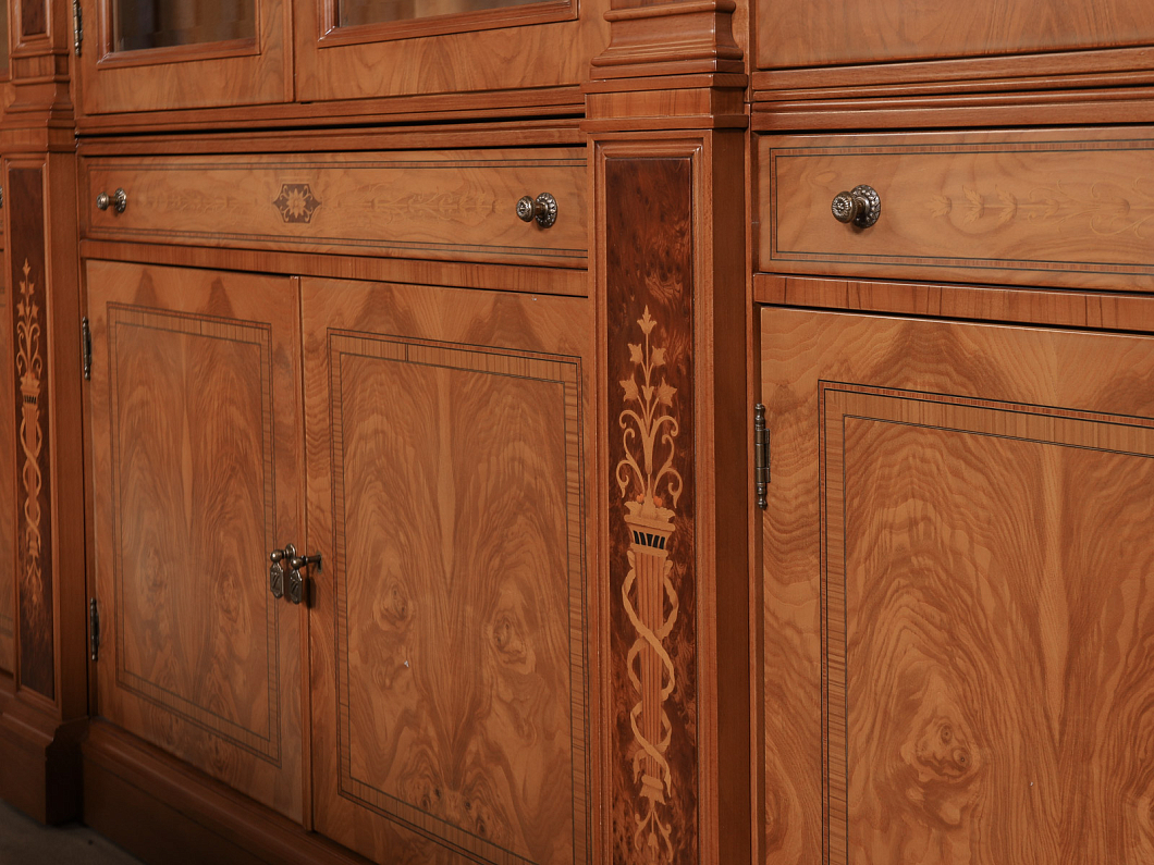 Кабинет руководителя Vicente Zaragoza Royal Массив Ольха Испания (КРОХ-271125)