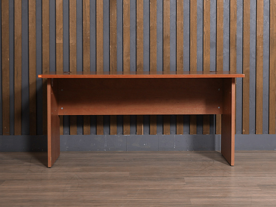 Стол прямоугольный ЛДСП Вишня