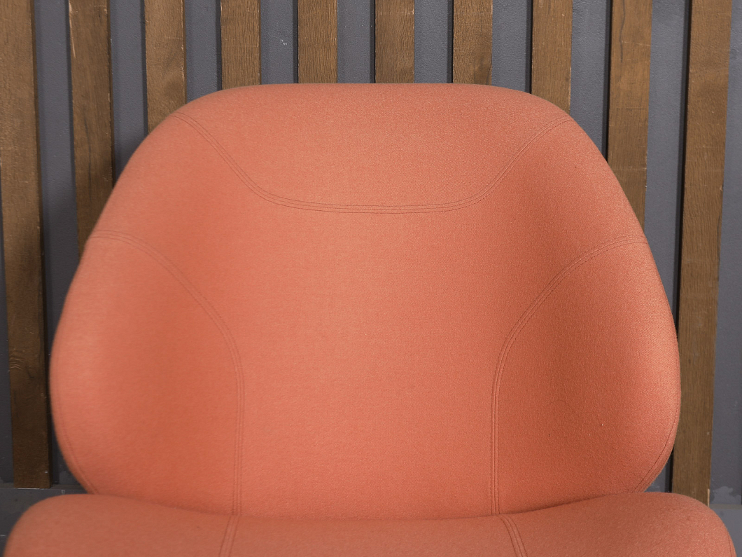 Кресло SOFTLINE Ткань Красный Дания (КМТРЗ1-281225)