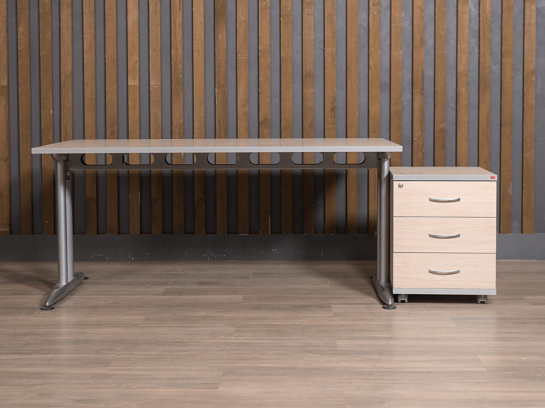 Стол с тумбой ЛДСП Клен (СТПКЛ-031225)