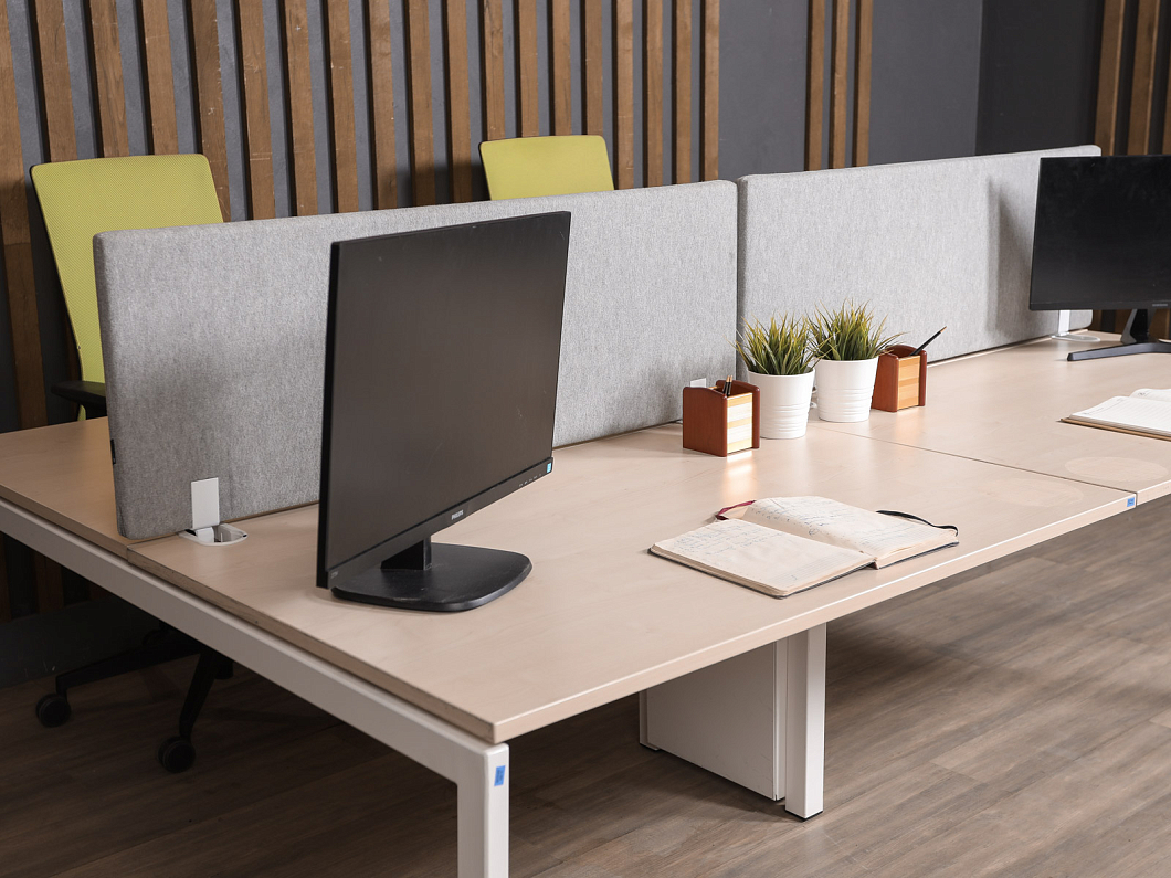 Комплект офисной мебели ЛДСП Клен (БС4КЛ-281225)