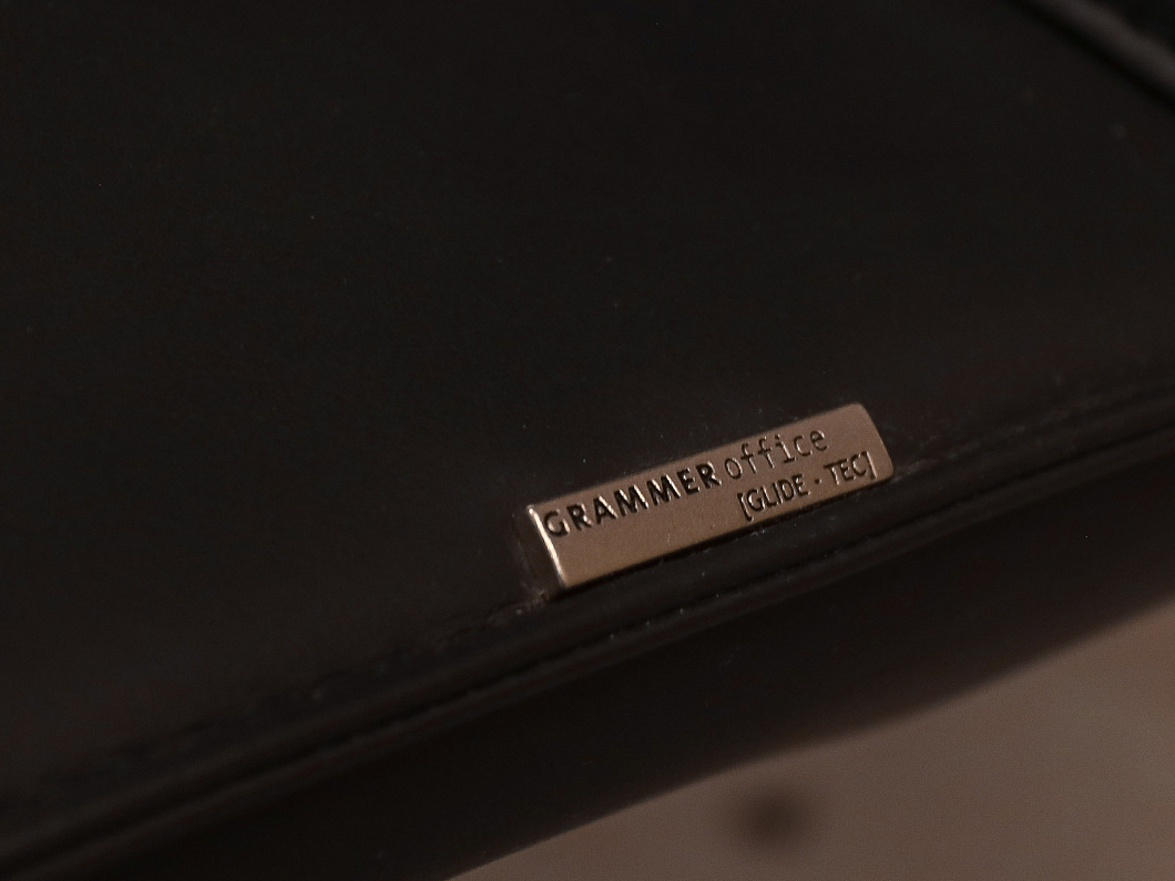 Конференц-кресло GRAMMER office Tiger Кожа Чёрный Германия (КФКЧ-190326)