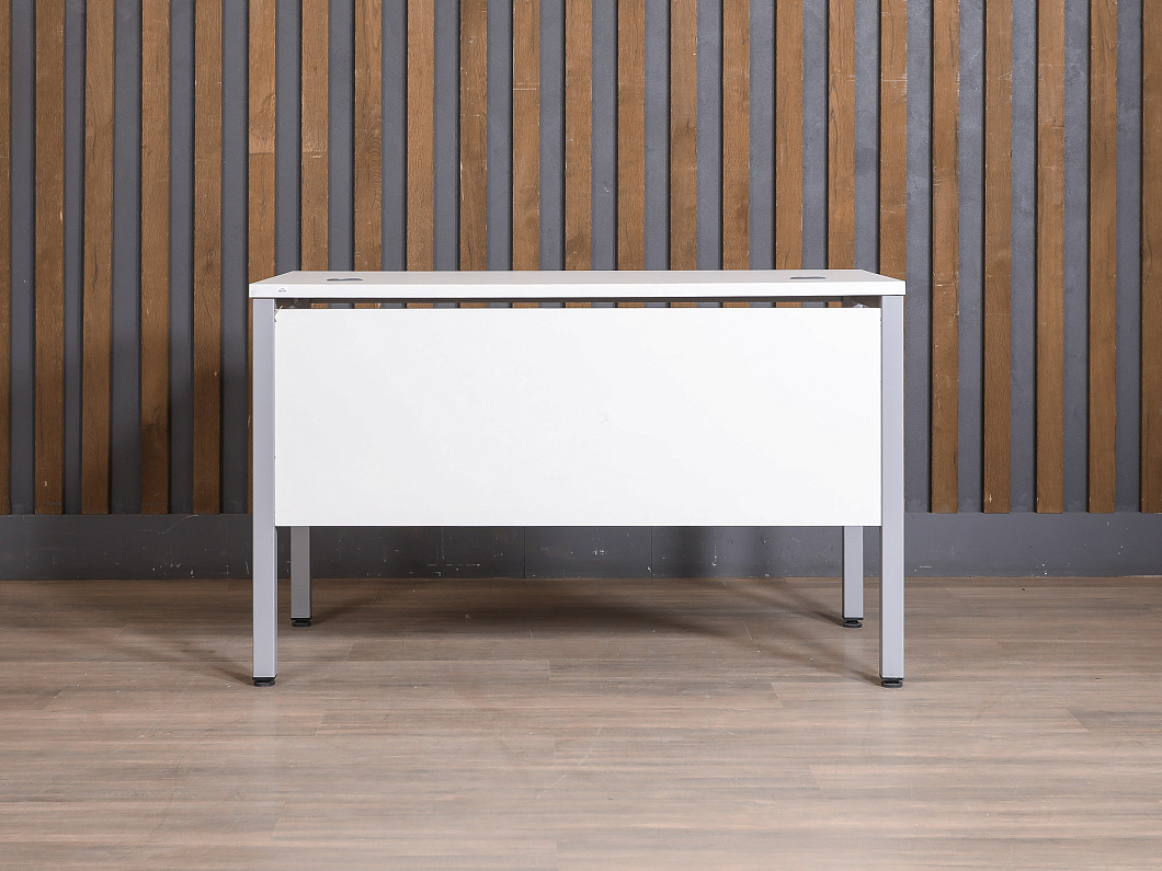 Стол прямоугольный ЛДСП Белый (СПБ-180226)