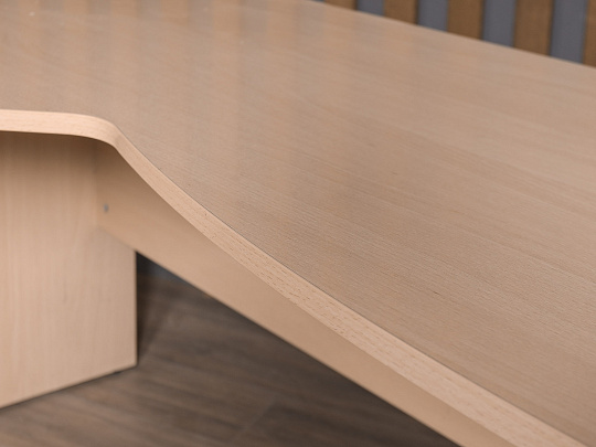 Стол эргономичный ЛДСП Бук