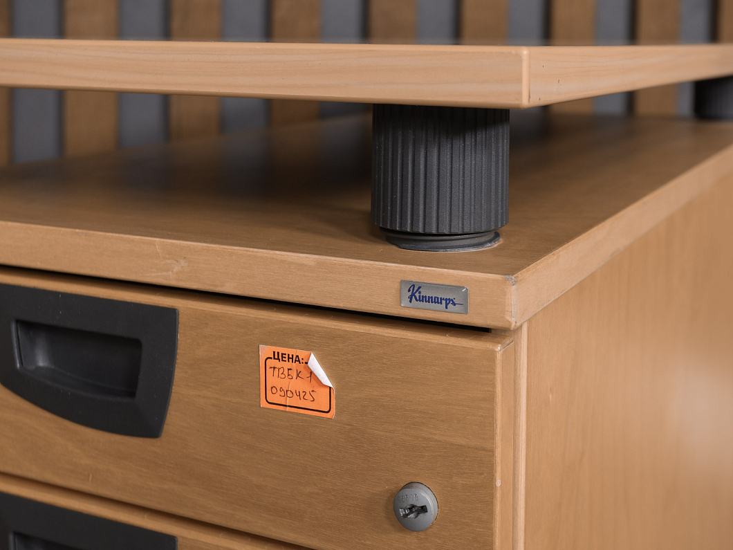 Тумба подкатная Kinnarps ЛДСП Бук Швеция (ТВБК1-090425)