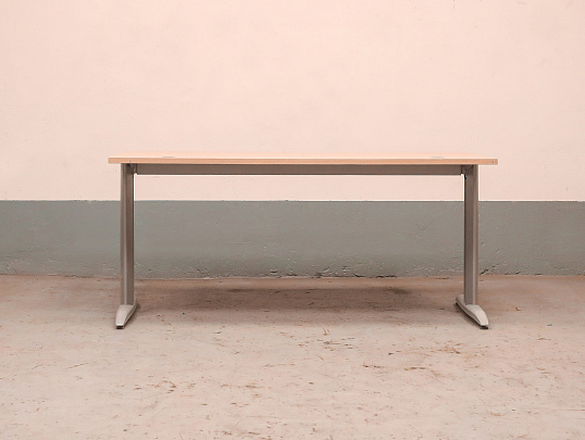 Стол прямоугольный ЛДСП Клен