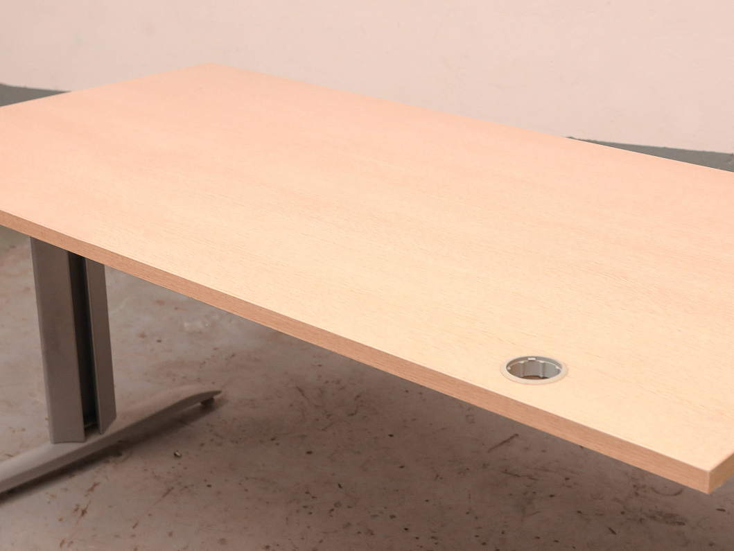 Стол прямоугольный ЛДСП Бук (СПБК-260326)