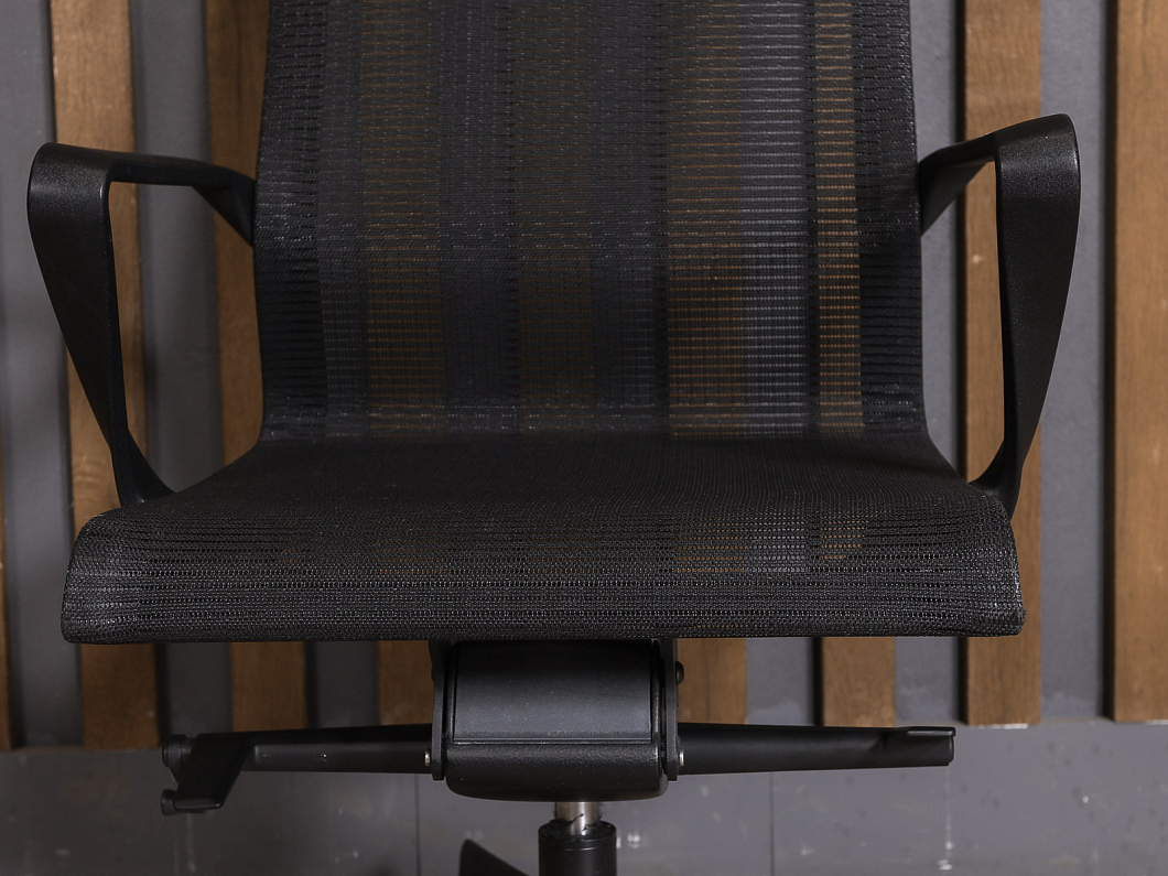 Кресло руководителя Donati Сетка Чёрный (КРТЧ-240126)
