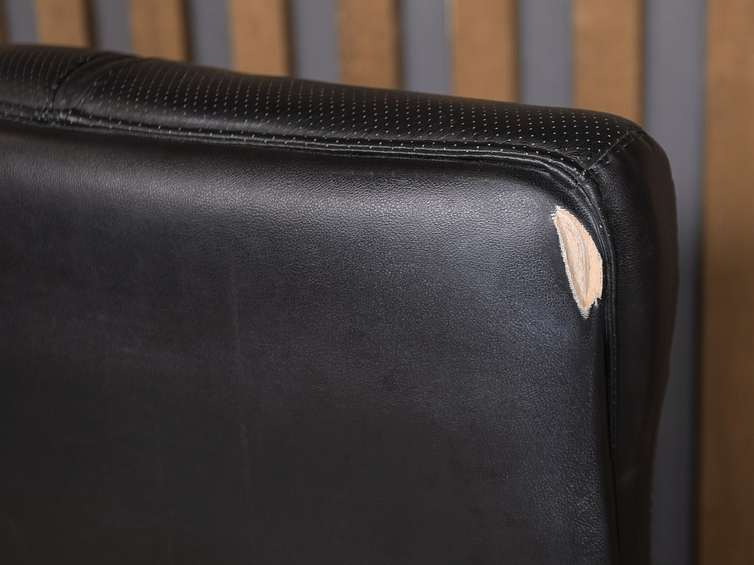 Кресло руководителя Bels Torus Кожа Чёрный Россия (КРКЧ-150525)