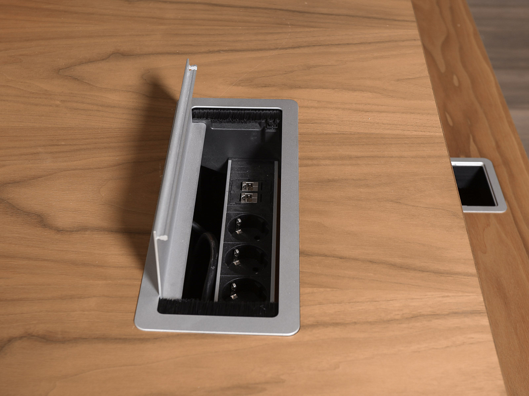 Кабинет руководителя Дерево Ольха (КРОХ-010162)