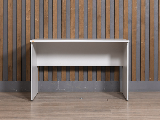 Стол прямоугольный ЛДСП Серый