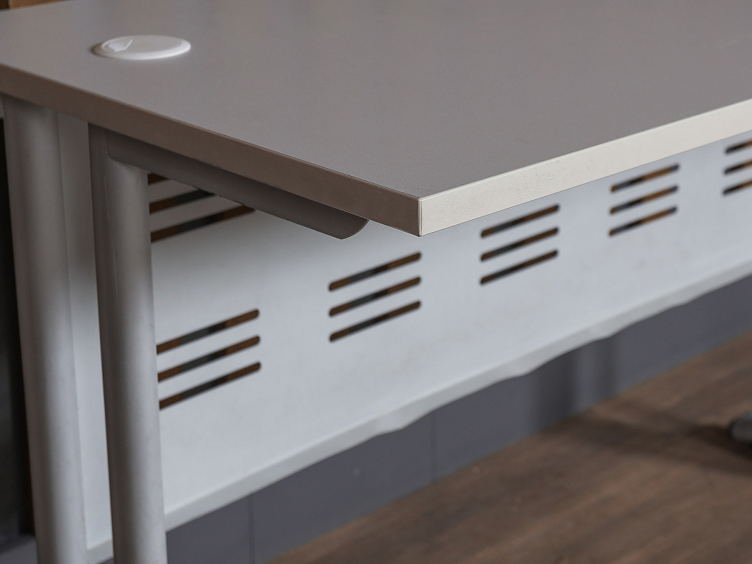 Стол прямоугольный ЛДСП Серый (СПСР-160925)