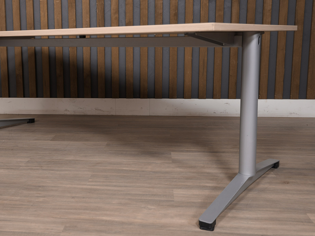 Стол для переговоров Steelcase ЛДСП Бук Германия (СДПБК1-260325)