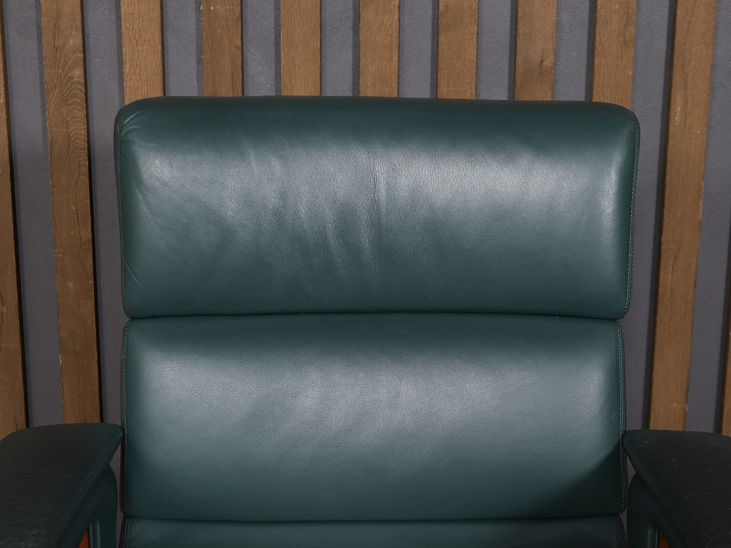 Офисное кресло R.A. Mobili HERGO B Кожа Зелёный Италия (КПЭЗЛ1-090725)