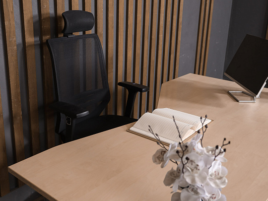 Стол руководителя Kinnarps ДСП Дуб Швеция