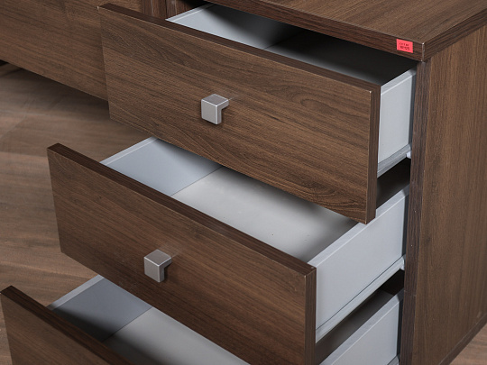 Стол с тумбой ЛДСП Венге