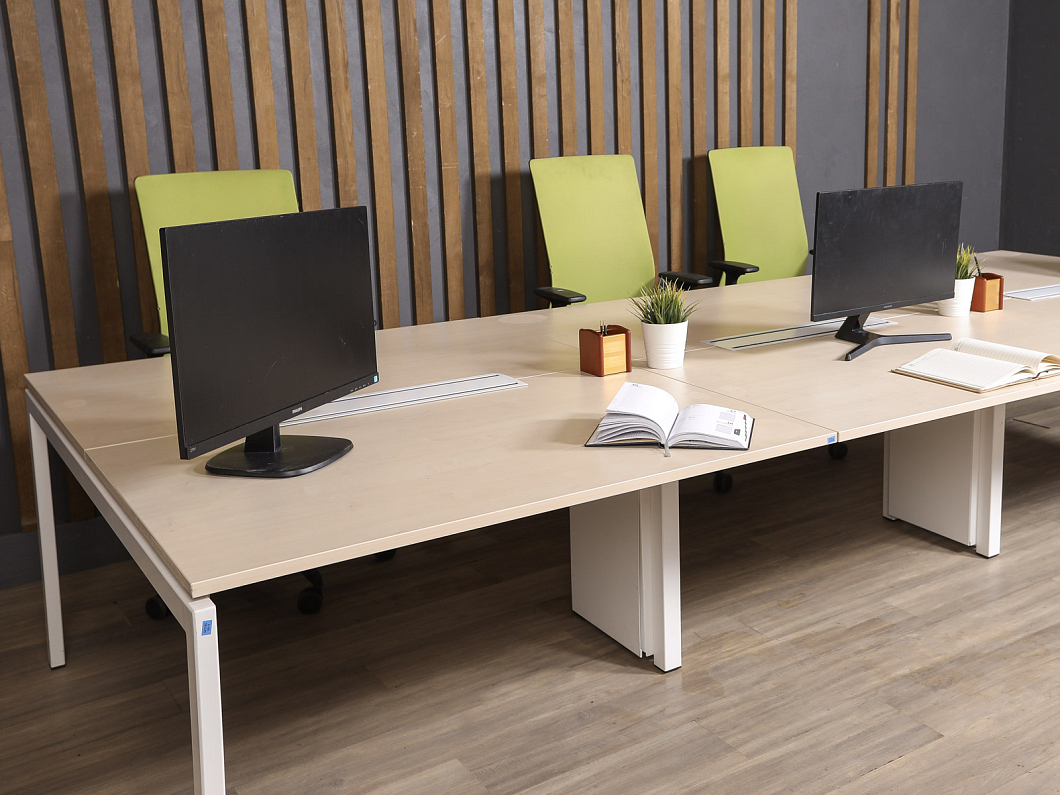 Комплект офисной мебели Kinnarps ЛДСП Клен Австрия (БС6КЛ-281225)