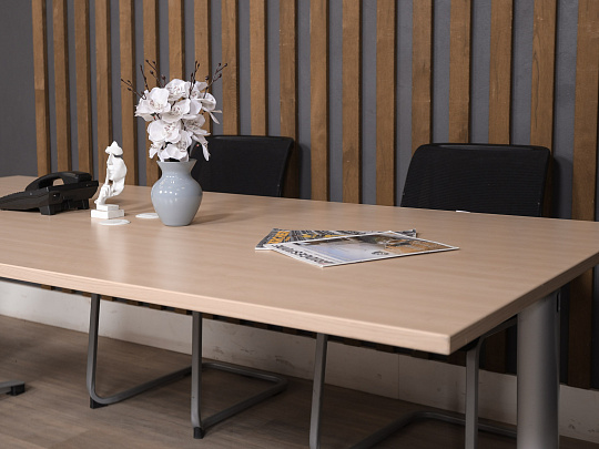 Стол для переговоров Steelcase ЛДСП Бук Германия