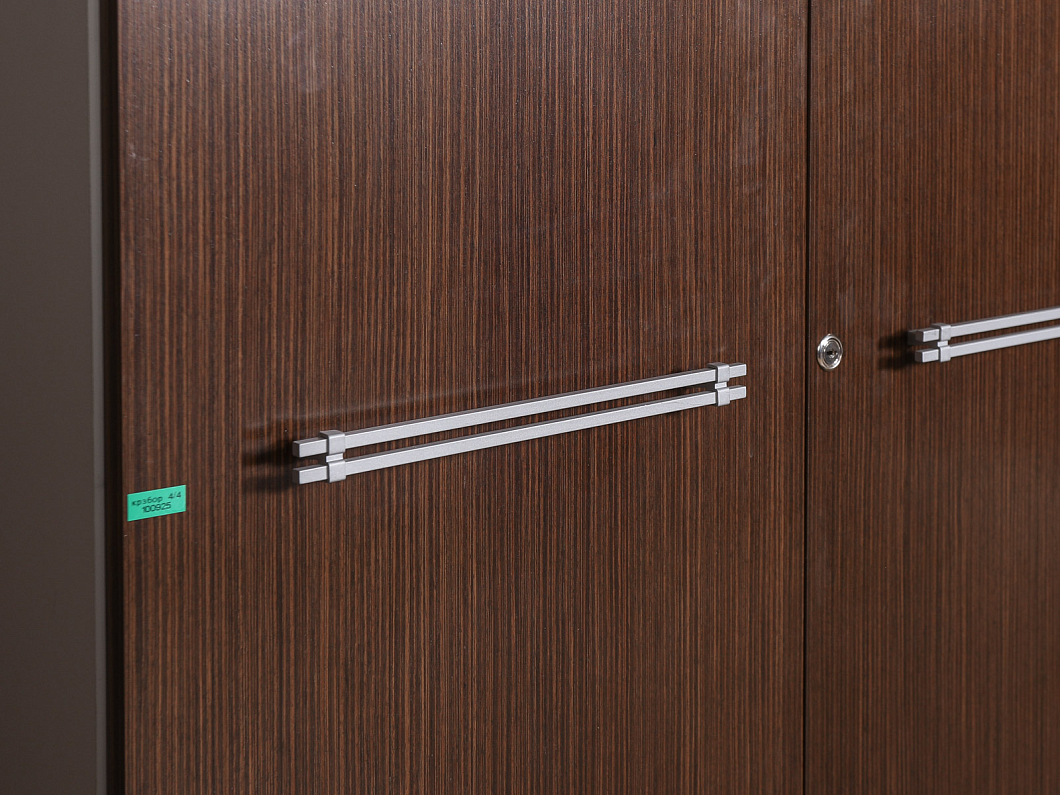 Кабинет руководителя ЛДСП Орех (КРЗБОР1-100925)