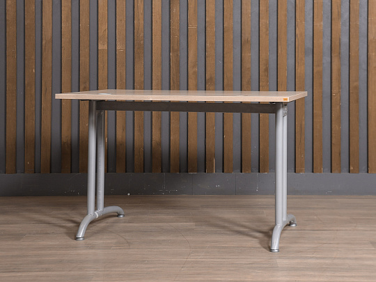 Стол прямоугольный ЛДСП Бук