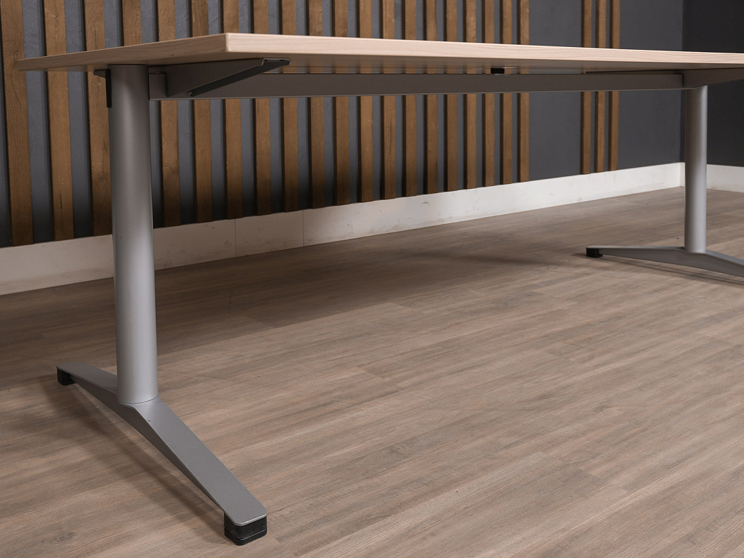 Стол для переговоров Steelcase ЛДСП Дуб Франция (СДПБК7-260325)
