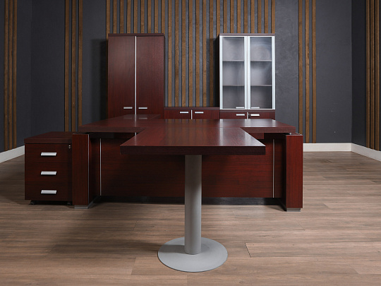 Кабинет руководителя Цетера ЛДСП Махагон Россия