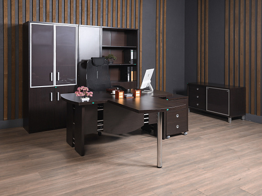 Кабинет руководителя Born ЛДСП Венге Россия