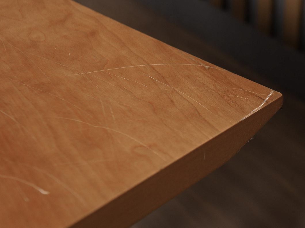 Стол с тумбой Steelcase ЛДСП Орех США (СРТОР-251025)