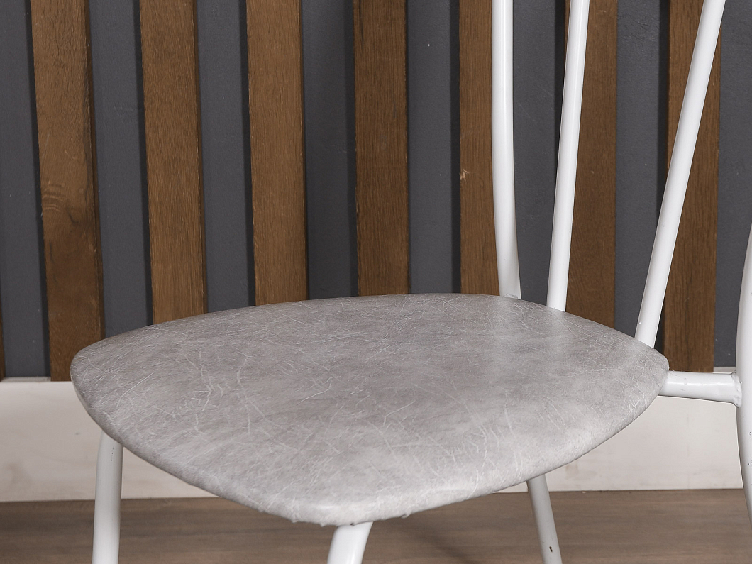 Офисный стул Искусственная кожа Белый (ОСЭБ-270825)