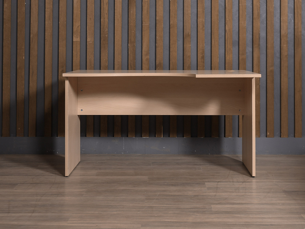 Стол эргономичный ЛДСП Дуб (СЭД-011125)