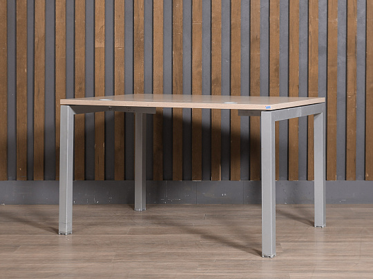 Стол прямоугольный ЛДСП Бук